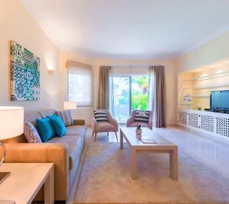 Sleeps 6 Air Con Wifi Quinta do Lago